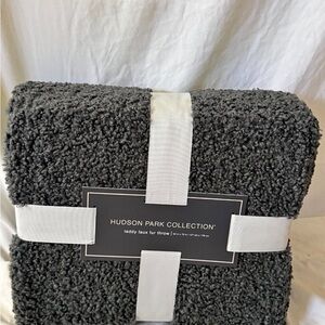 Hudson Park Collection Gray Teddy Faux Fur Throw